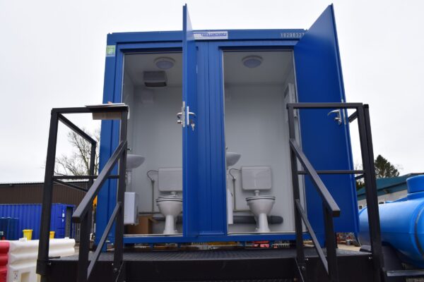 Portable Toilet Cabin for Hire